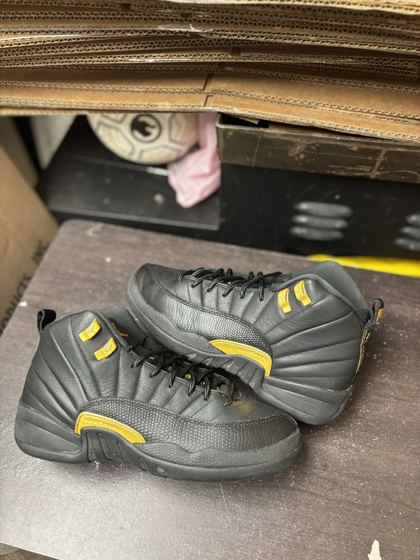 Air Jordan 12 Black Taxi GS