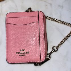 Small Wallet Coach (Female)