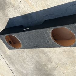 ($120 Firm) 2/12s Sub Box For A 1999 To 2006 Chevy - GMC Extended Cab