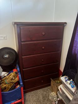 Dresser