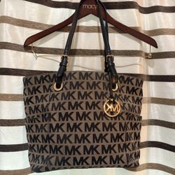 MK Purse