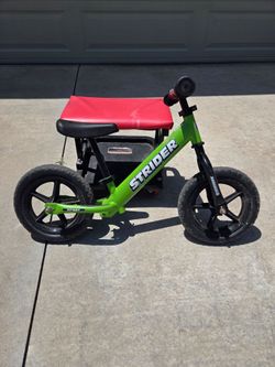Strider Balance Bike 12 inch for toddlers