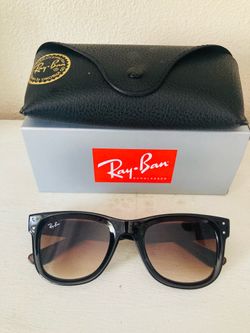 New reverse Wayfarer