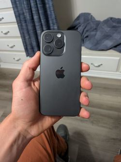 iPhone 15 Pro - Unlocked - 128 Gb