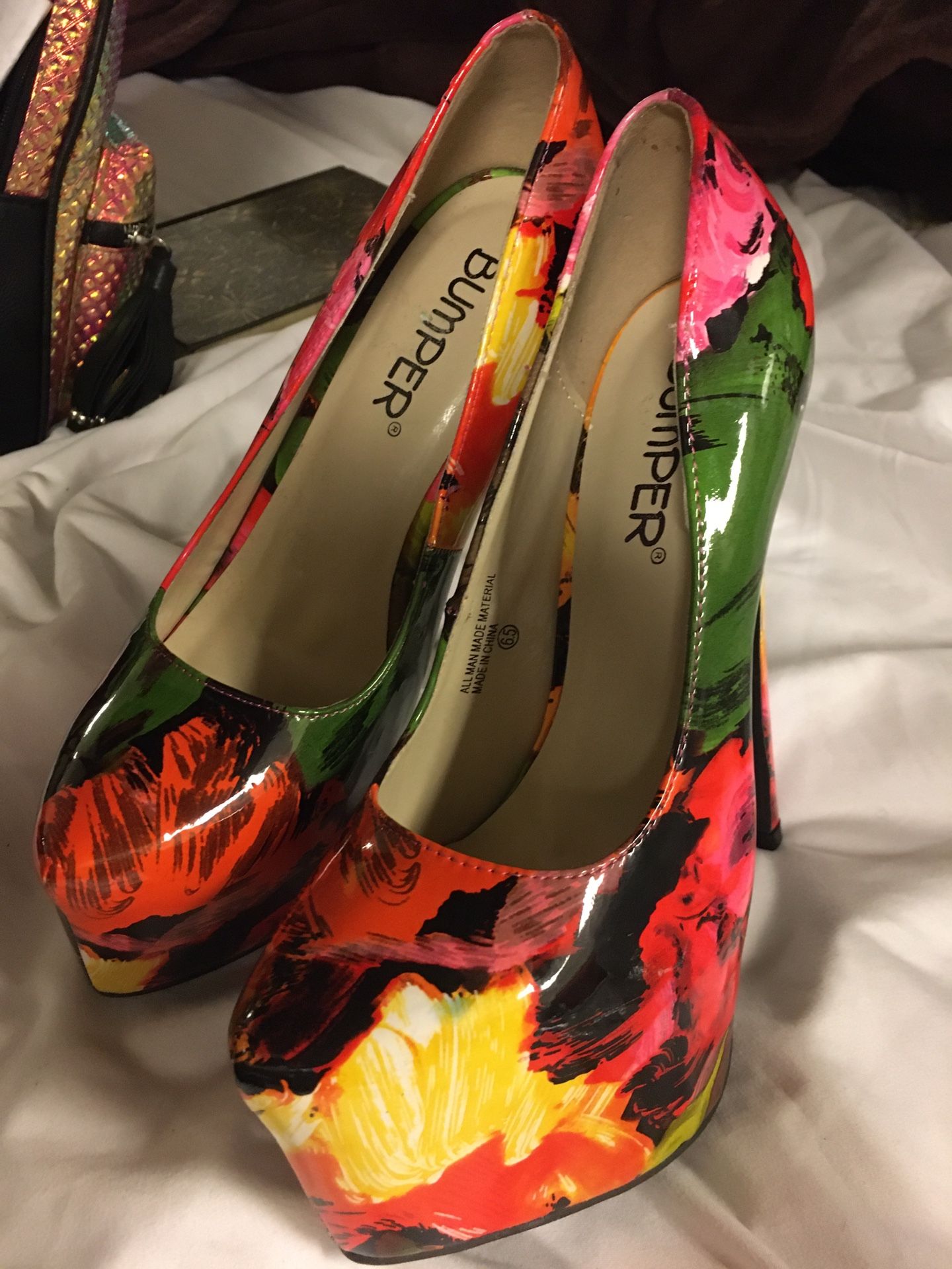 Brand New Unique Abstract Color Bumper Heels Size 6.5 6 & 1/2