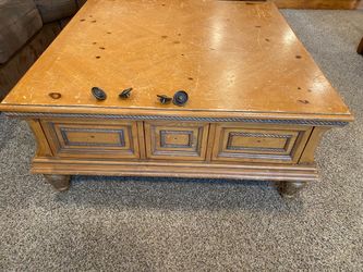 Solid wood coffee tables
