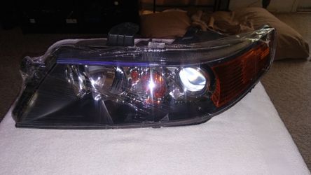 Acura tsx headlight