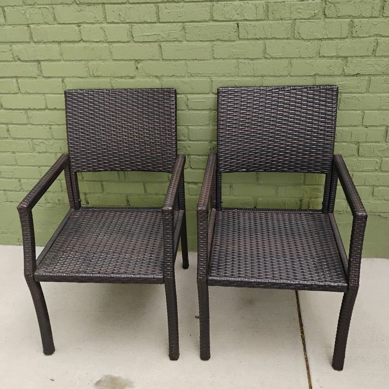 Pair Of Outdoor Patio Chairs