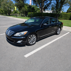 2013 Hyundai Genesis
