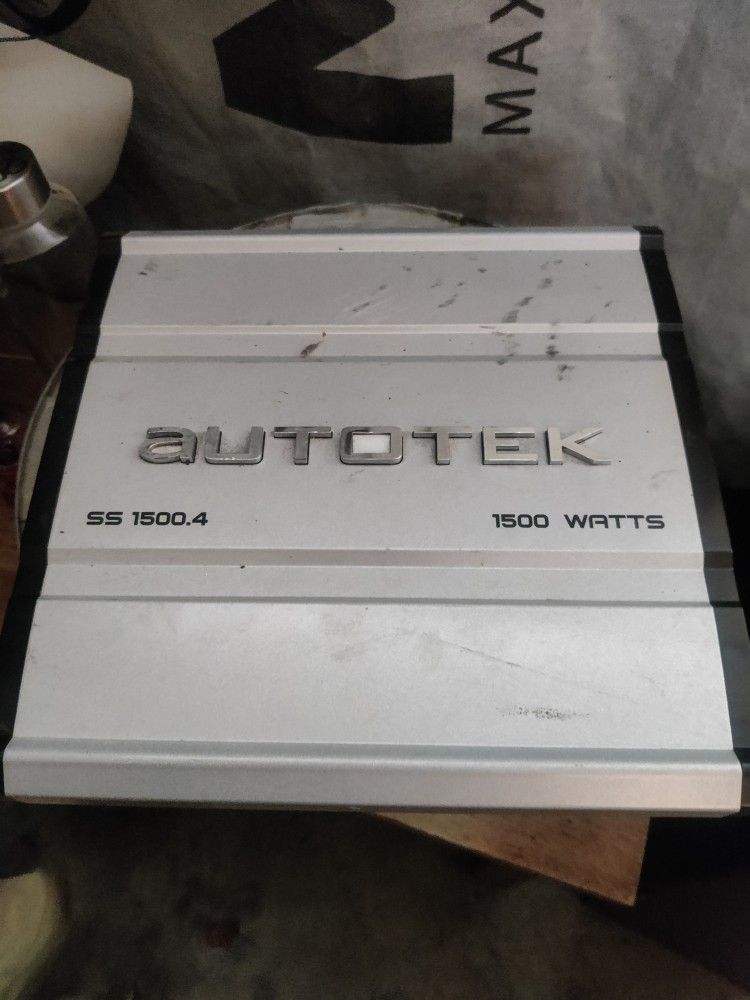 1500 Watt Autotek SS 1500.4 Amlifier