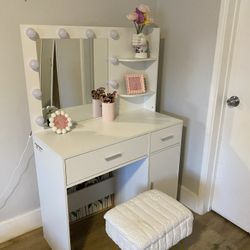 Vanity Desk 