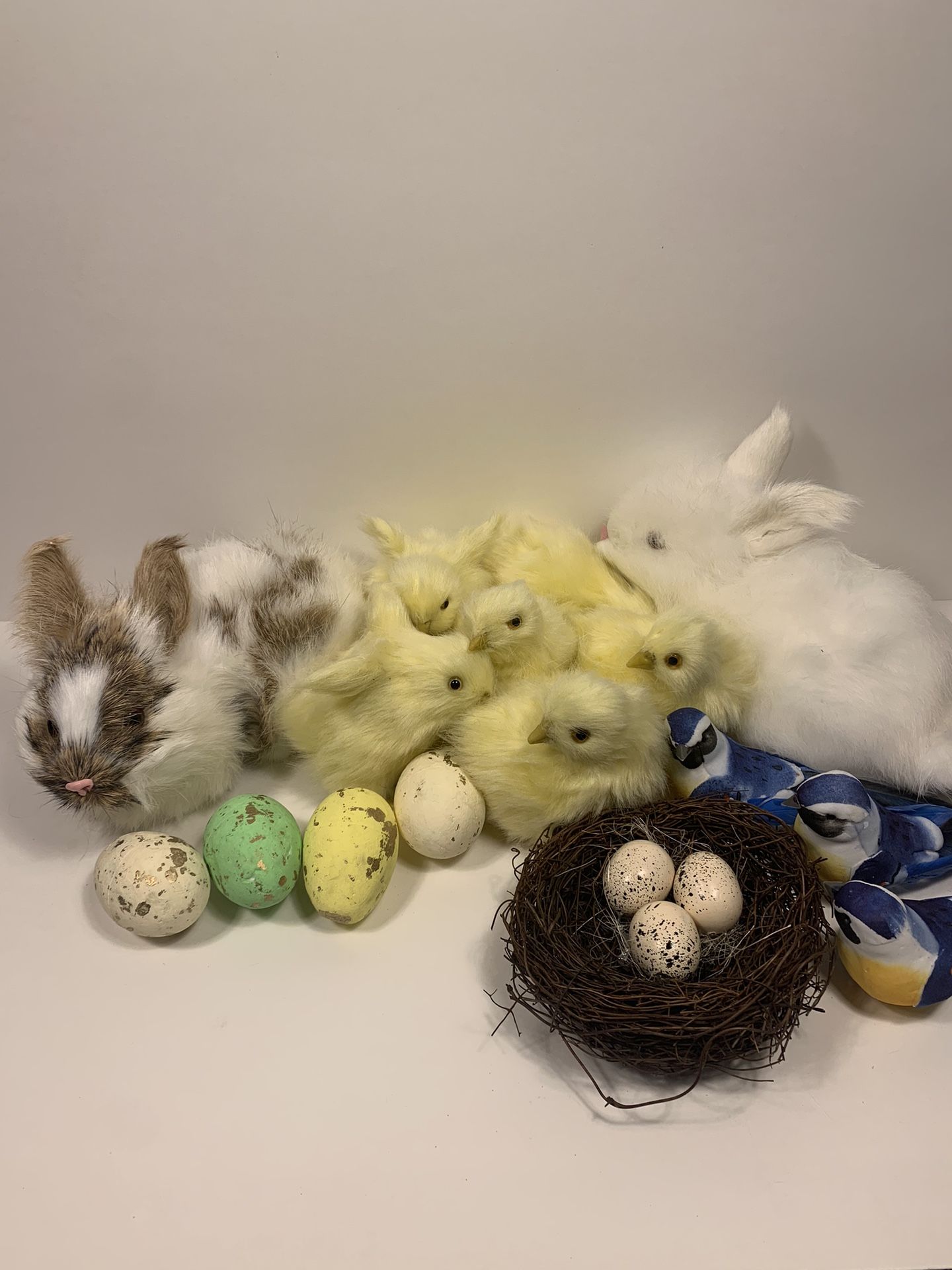Fake Animal Model Toy Rabbits Chickens 60 Foam Eggs Birds Nest