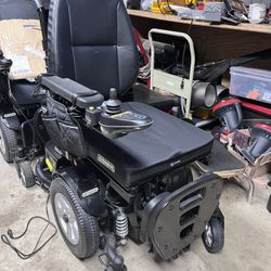 2025 Velocity Alter rain Wheelchair