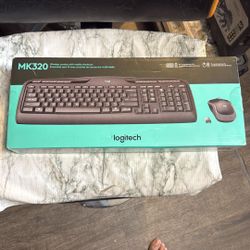 Logitech MK320 Keyboard Mouse Wireless 