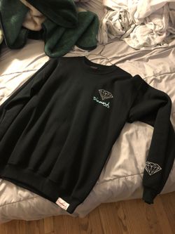 Diamond crew neck
