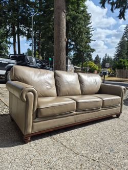 ⭐Modern MACY'S BRADYN 100% LEATHER 89" SOFA-Excellent Condition!