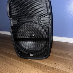 KEF Speaker