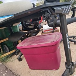 Desk Two Chair And Comforter