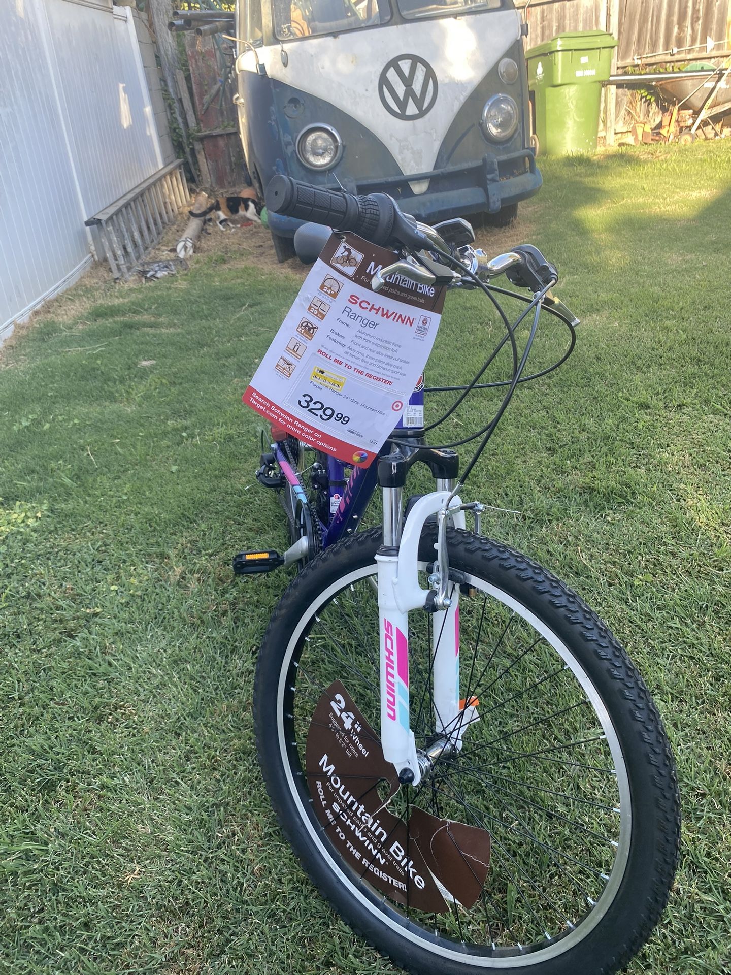 Schwinn Women's Circuit 700c/28 Hybrid Bike PURPLE