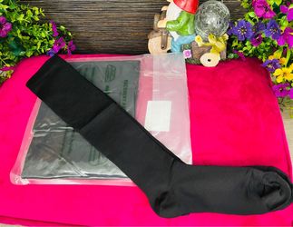 4 pack Black Knee-High Compression Socks xl