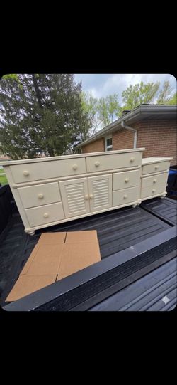 Bedroom Dresser ( Butter Creme color) & Matching Night Stand
