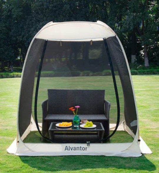 SCREENED TENT 6X6 