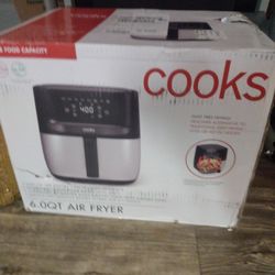 Brand New In Box 6 Quart Air Fryer