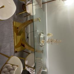 Dining room set / Movie sale