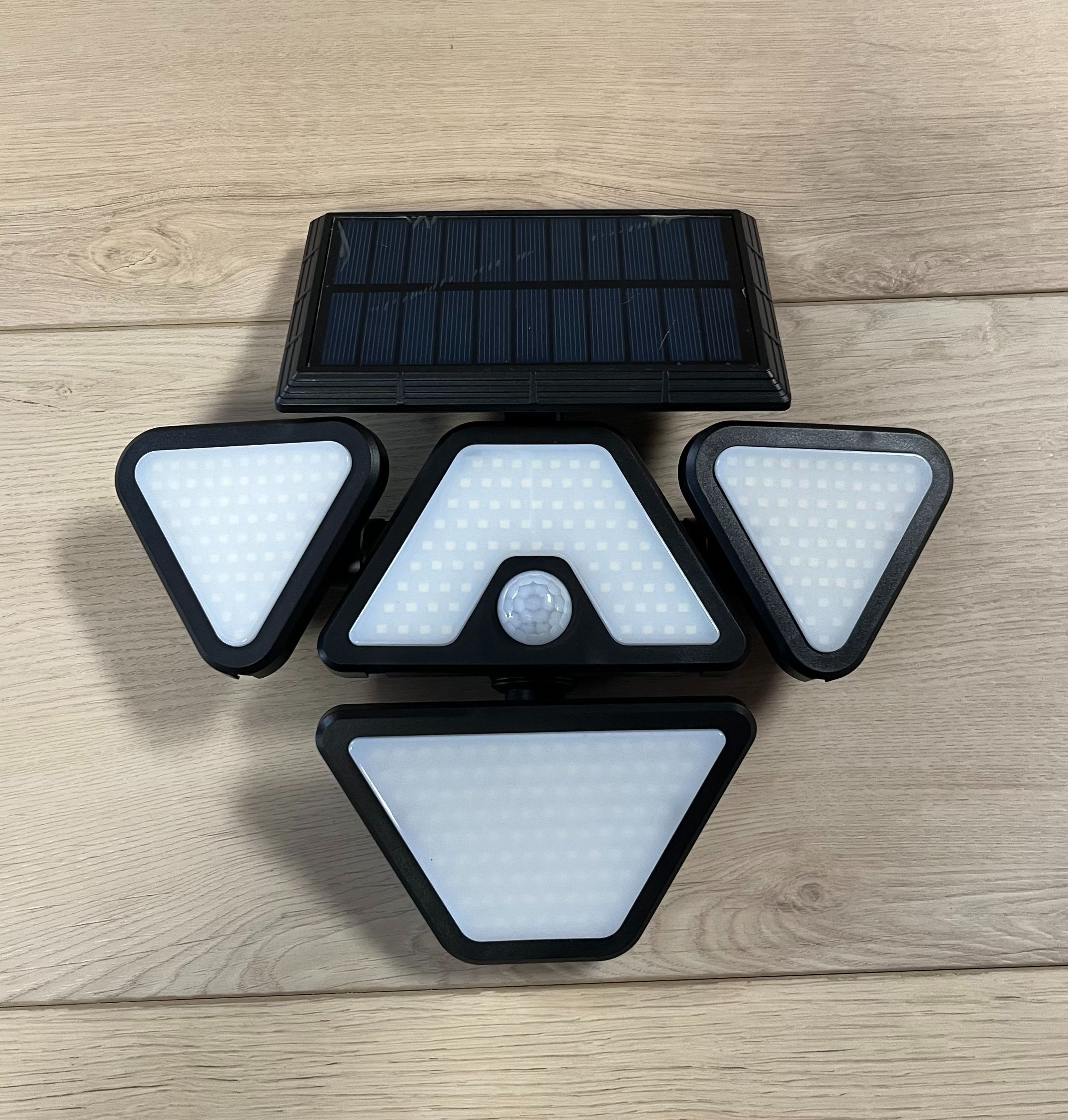 Solar Motion Security Light with 302 LEDs