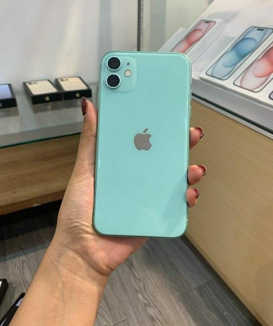 iPhone 11 64GB Unlocked