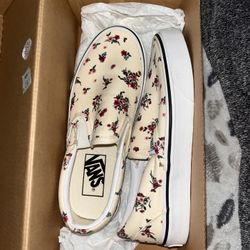  Flowery Vans 
