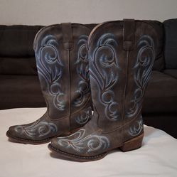 Ladies Roper Boots (7 1/2)
