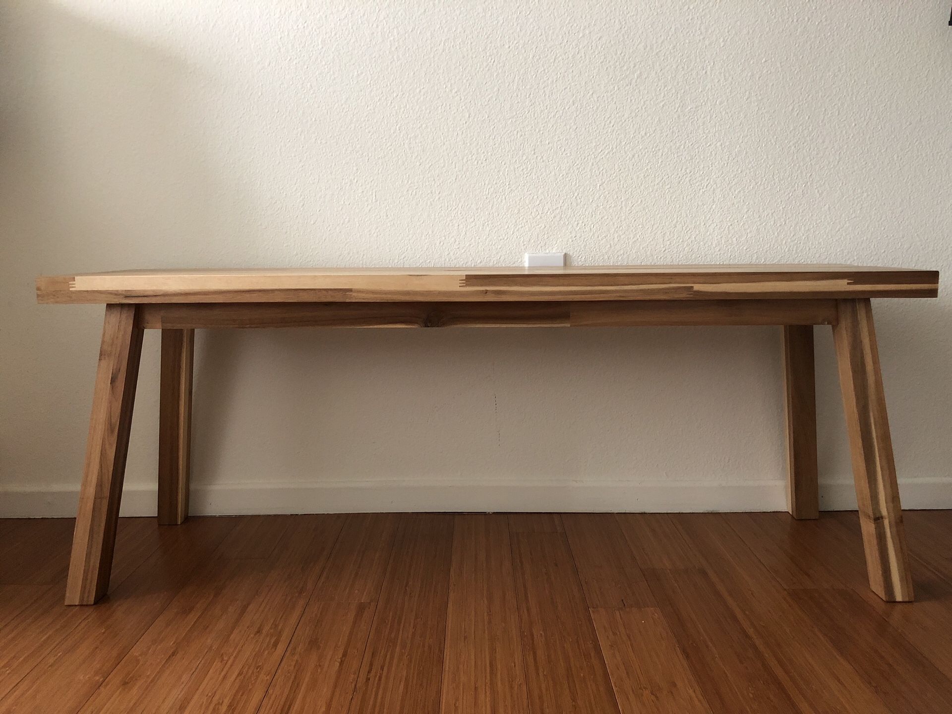 Skogsta table and bench sale