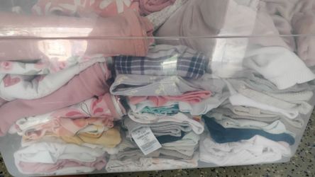 Baby girls clothing 0-3 months and up