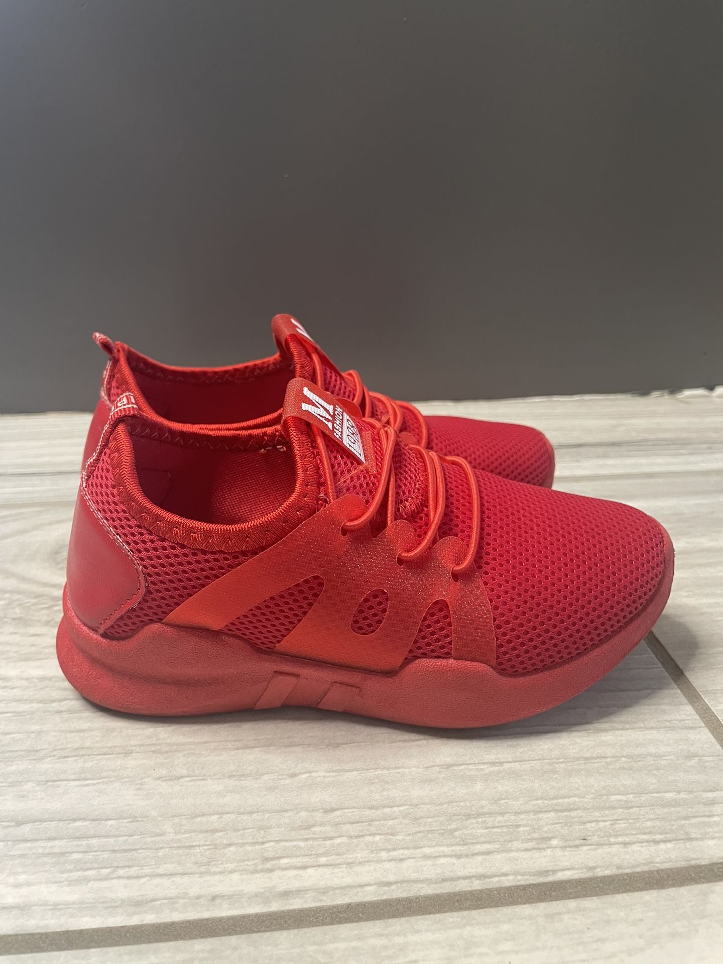 Sneakers Toddler Size 11.5