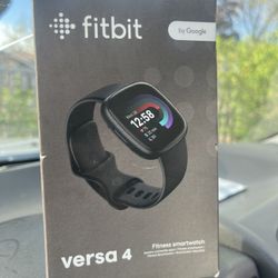 Fitbit Versa 4