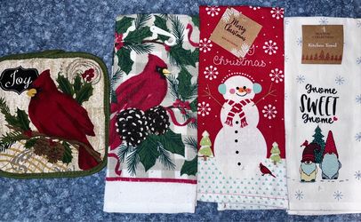 Christmas in July kitchen towels