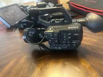 Sony XDCAM FS5 II 4K Camera