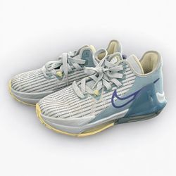 Nike LeBron Witness VI Boys' Basketball  Shoes 