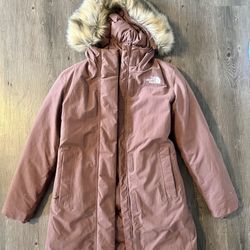 North Face - Heavy Hooded Winter Coat - Mint Condition