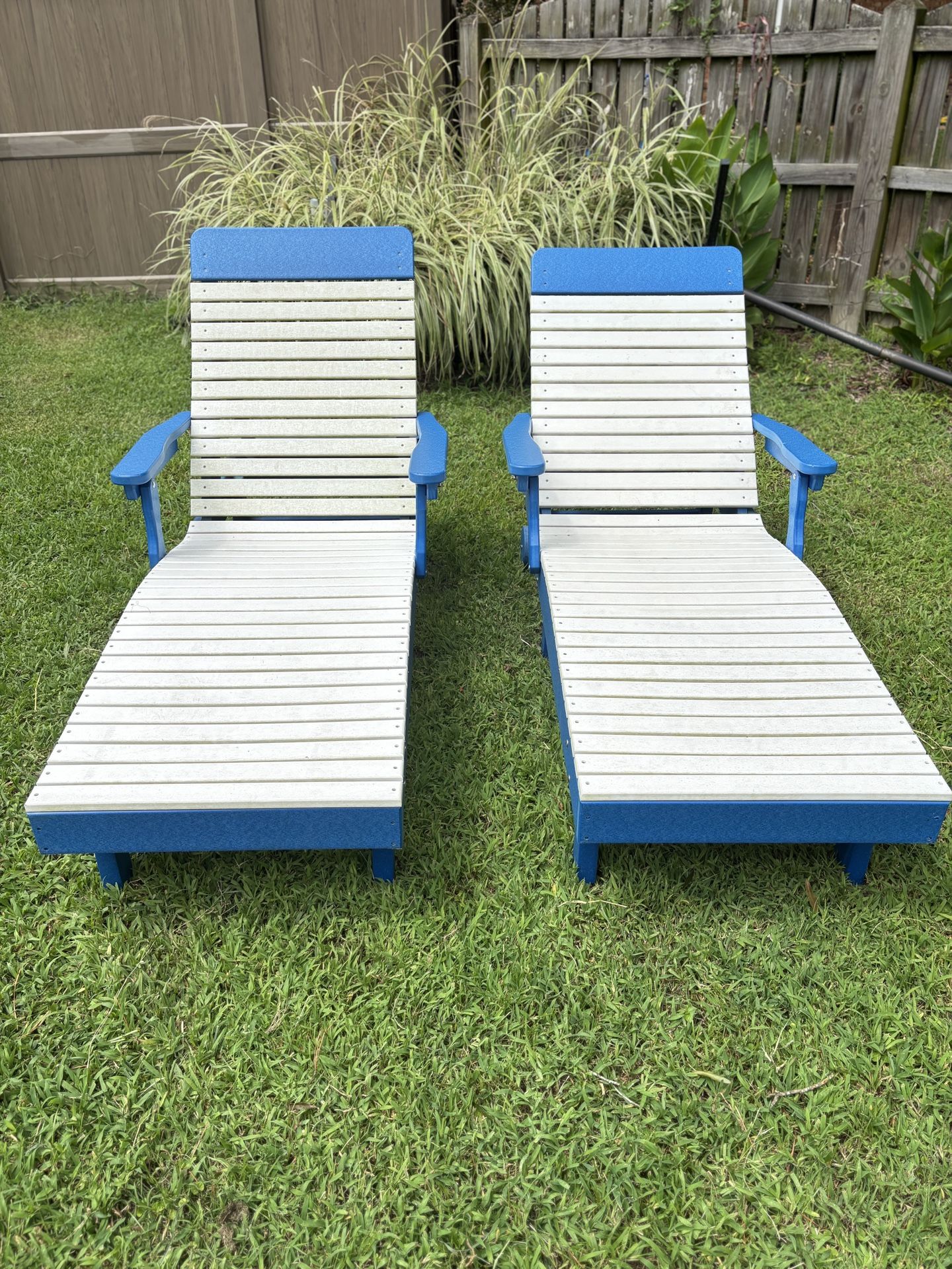 Lounge Chairs Amish Built