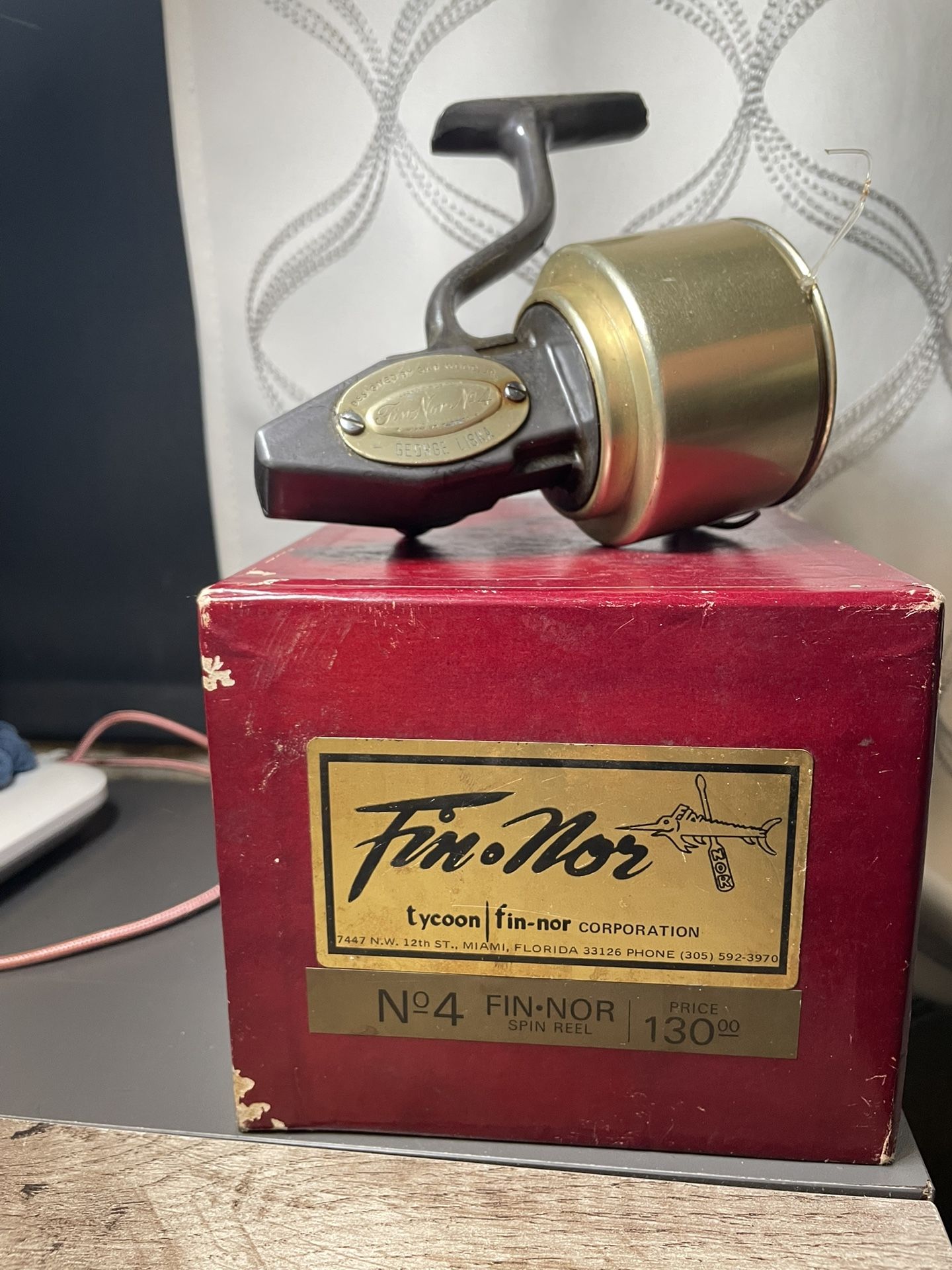 Vintage Spin Reel