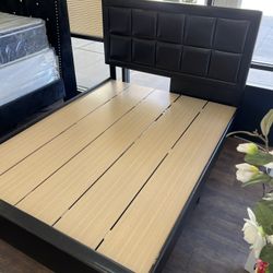 Platform Brown Queen Size Bed Frame 