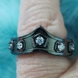 Stunning Lab Created White Topaz On Black Band