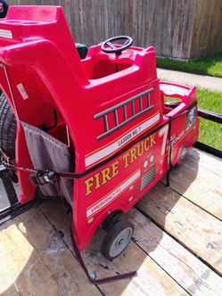 Kids Fire Truck Mall Ride-On Cart