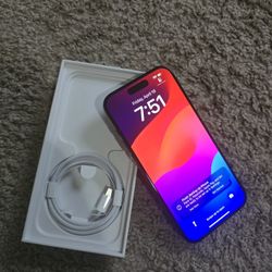 Factory Unlocked iphone 15 Pro 256Gb 