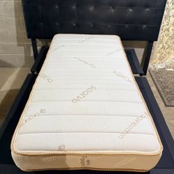Saatva Youth Mattress | Twin Size | Like New