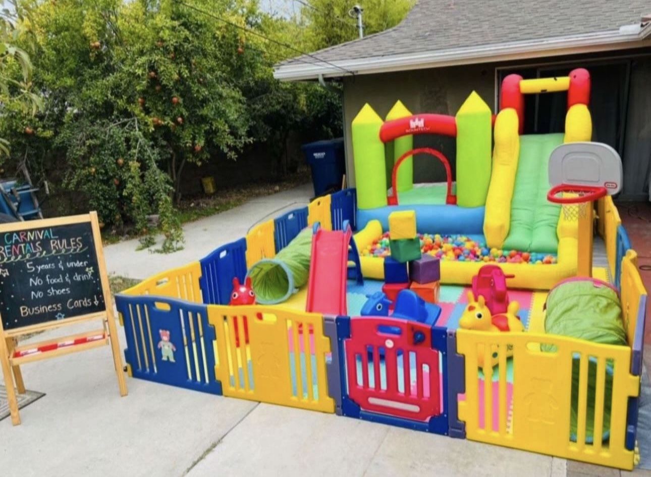 Soft Play With Jumper And Ball Pit 