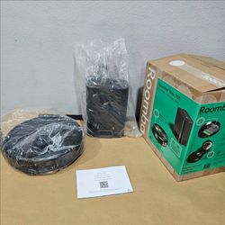 max 705 + roomba self empty vacuum robot F