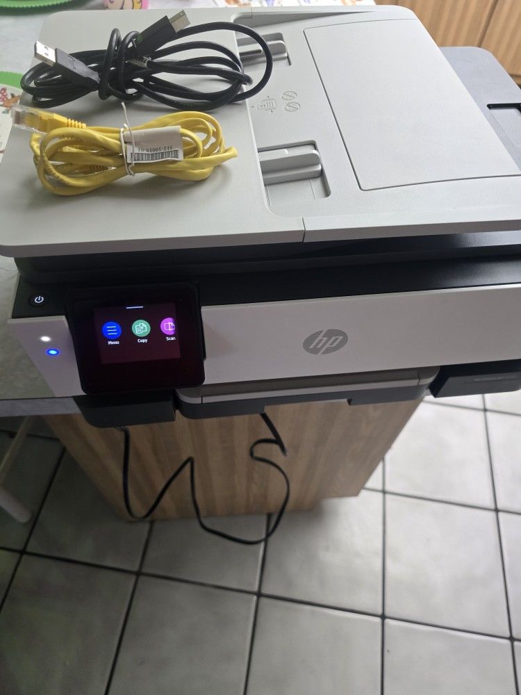 HP Office Jet 8122e